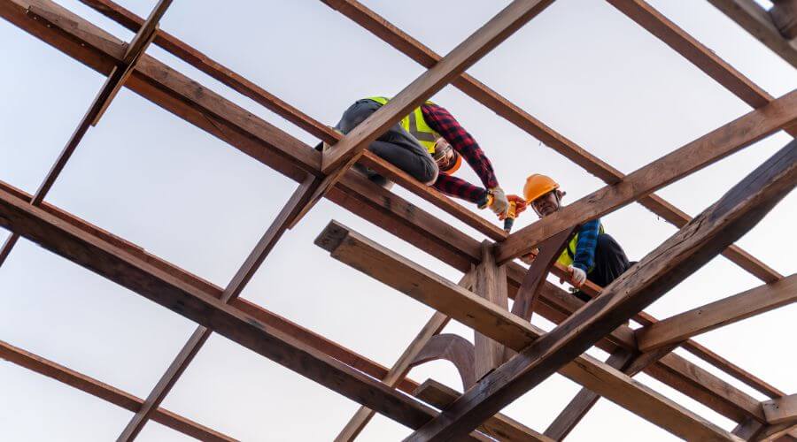 Professional gutter cleaning services in Noble, OK